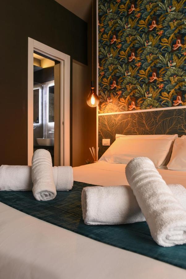Il Corso Comfort Rooms Рим Екстер'єр фото