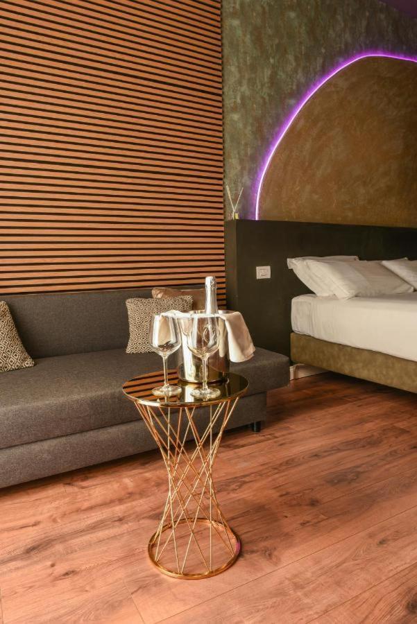 Il Corso Comfort Rooms Рим Екстер'єр фото